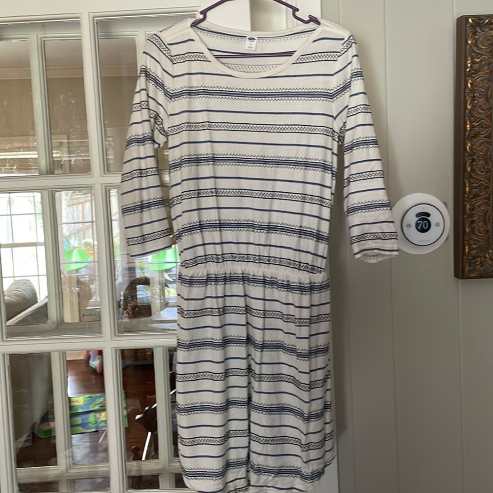 Embroidered elastic waist dress